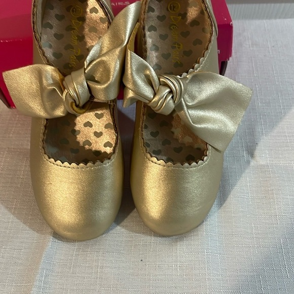 Dream Pairs Gold Kids Dress Shoes with Bow - Picture 5 of 7